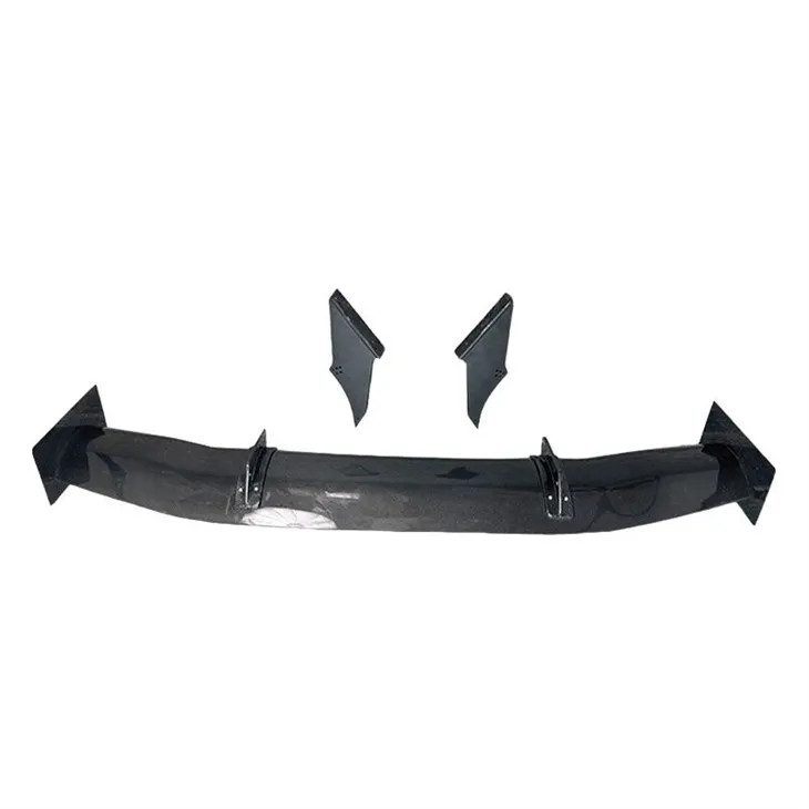 Cánh lướt gió phía sau Corvette